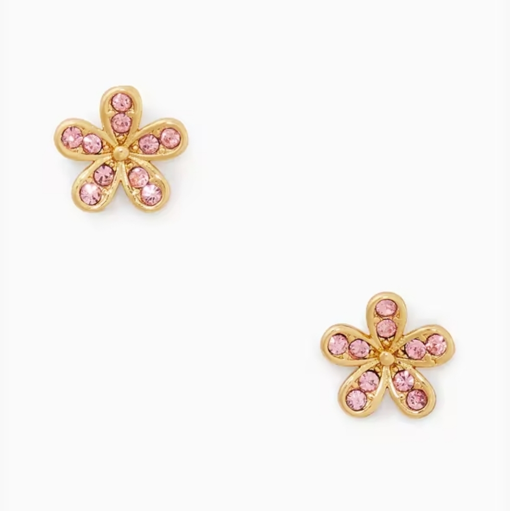 Light peach gleaming garden earrings